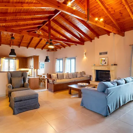 Eleni - Private Pool Bliss Near Kardamili Сasa de vacaciones Proástion