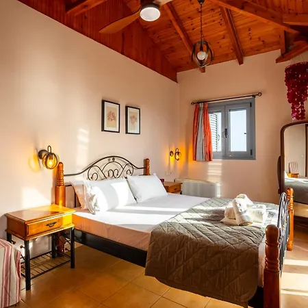 Eleni - Private Pool Bliss Near Kardamili Proástion