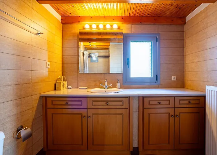 Eleni - Private Pool Bliss Near Kardamili Casa de Férias *