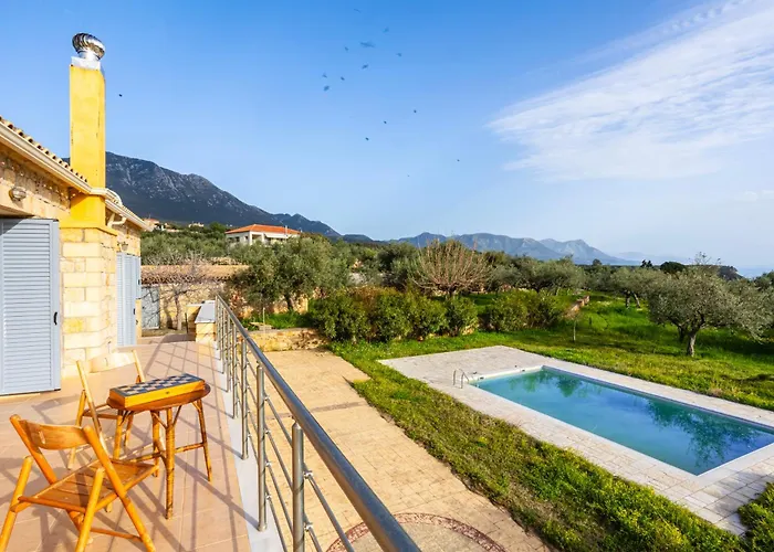 Eleni - Private Pool Bliss Near Kardamili Casa de Férias