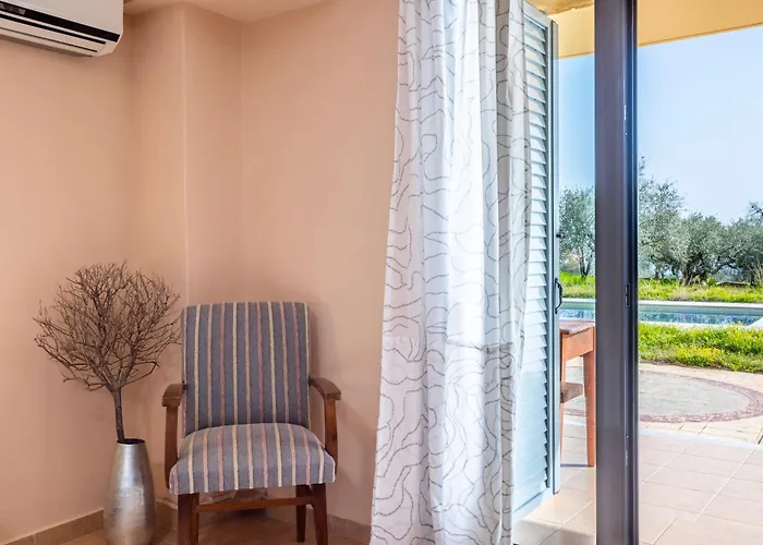 Eleni - Private Pool Bliss Near Kardamili