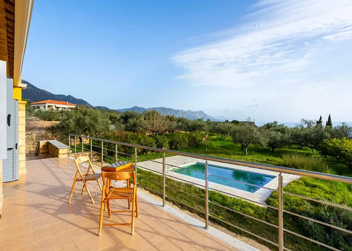 Eleni - Private Pool Bliss Near Kardamili Casa de Férias